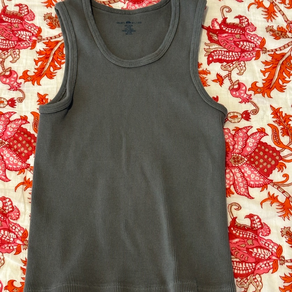 Brandy Melville Tee